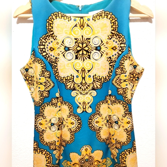 💚5/$25 New York & Company Stretch Teal & Gold Medallion Boho Print Midi Dress - Picture 2 of 5